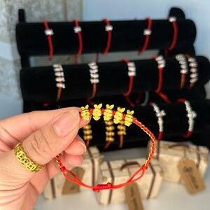 999 Silver Gold Plated 5 Rabbits Charm